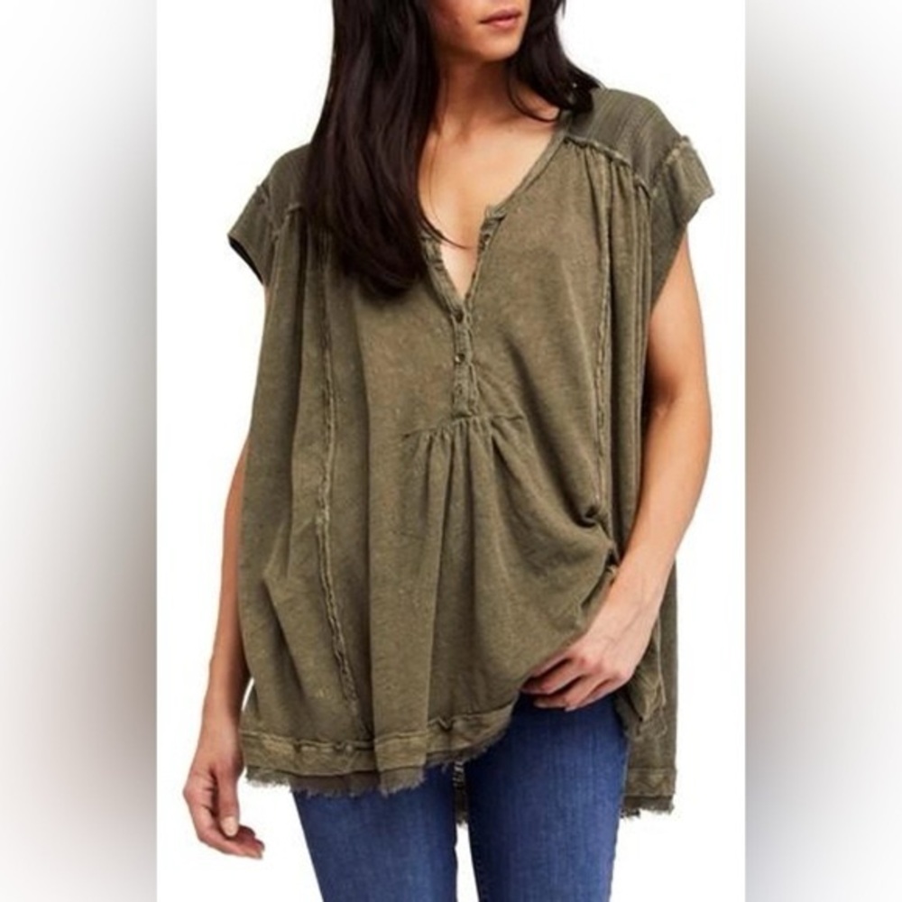 Free People Aster Henley Oversized 1/2 Button Up Jersey T-Shirt With Raw Edges - Picture 5 of 16